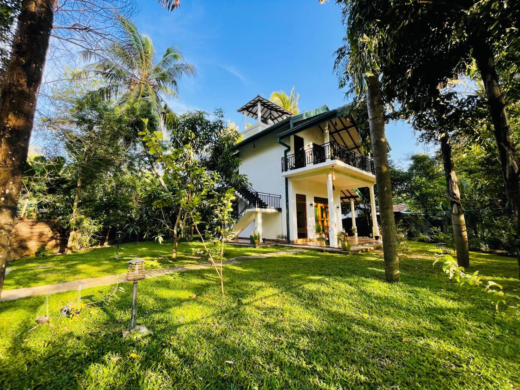 Yala Safari River View Hotel Tissamaharama Eksteriør bilde