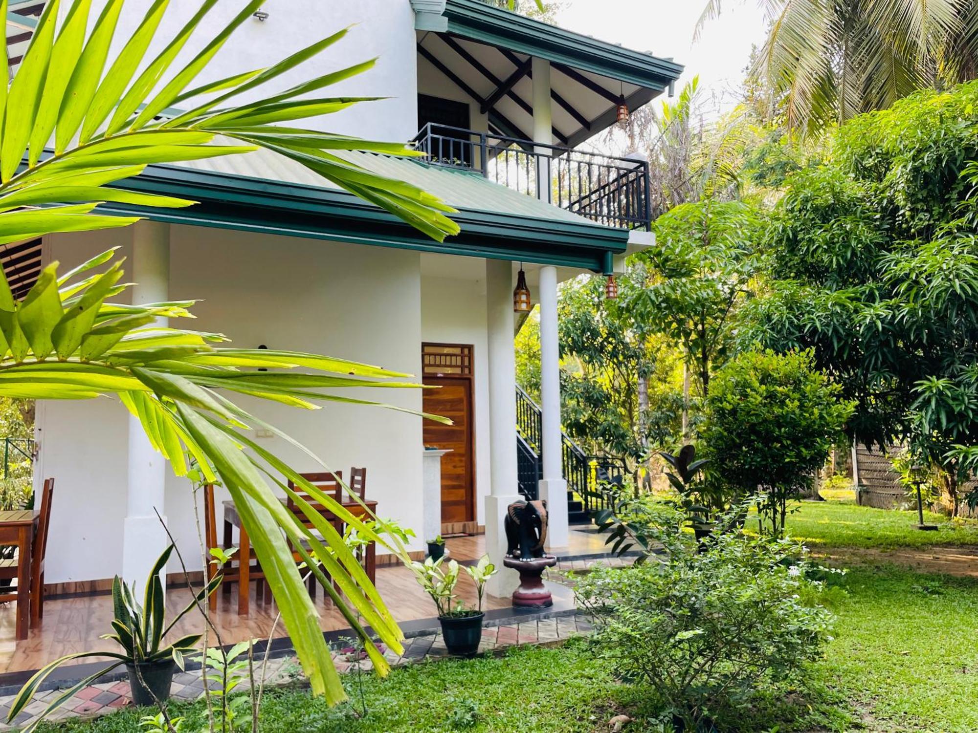 Yala Safari River View Hotel Tissamaharama Eksteriør bilde